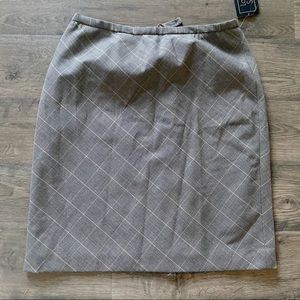 NWT Laura Scott Glenn Plaid suit skirt